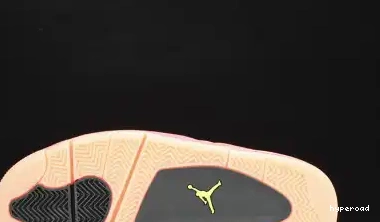 Hyperoad WMNS RETRO 4 BLACK-VOLT' JORDAN AIR PUNCH NRG 'HOT 0626
